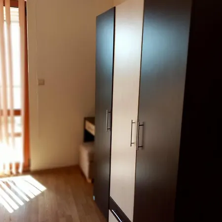 アパート съни бей