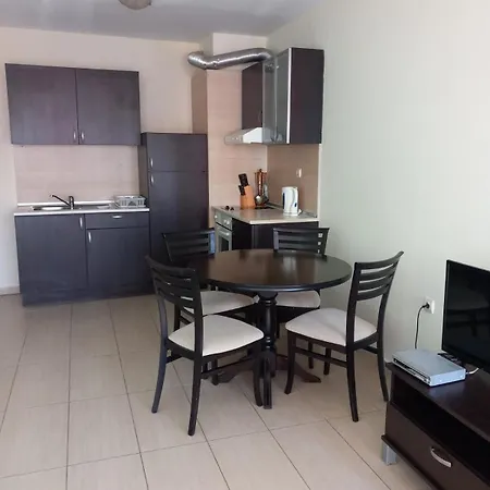 съни бей * Σάνι Μπιτς