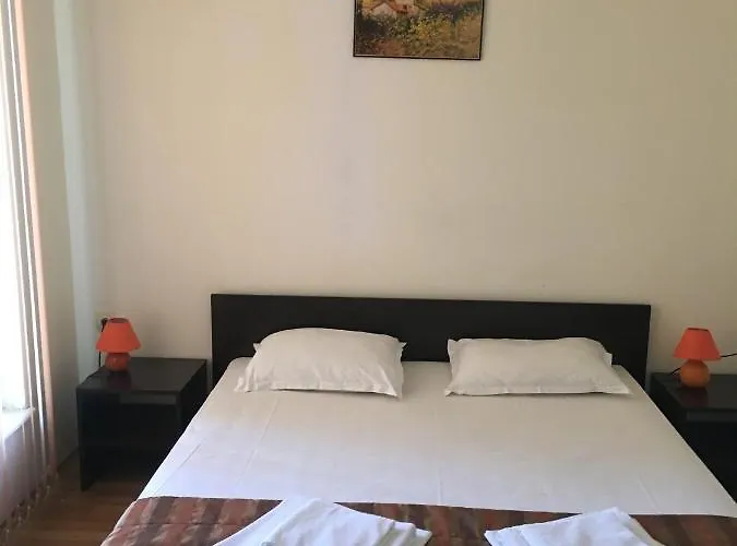 Apartment съни бей