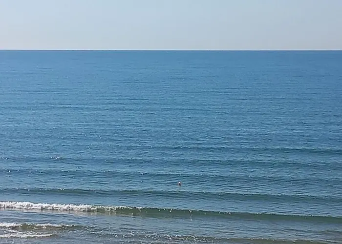 Apartment съни бей