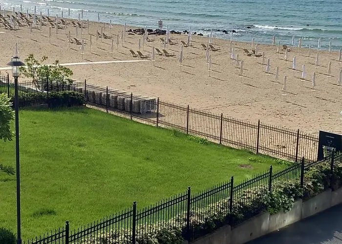 съни бей Apartment